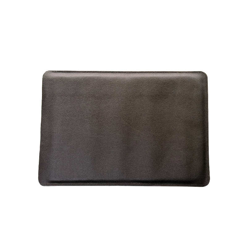 Logic Premium Leather Sleeve