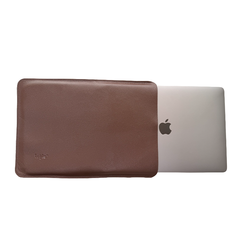 Logic Premium Leather Sleeve