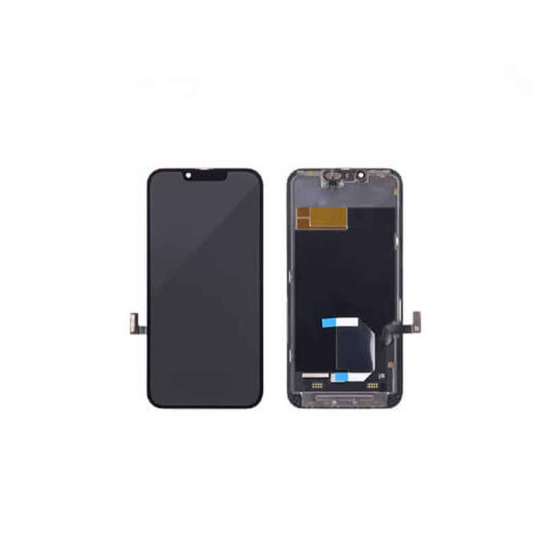 iPhone 13 Display